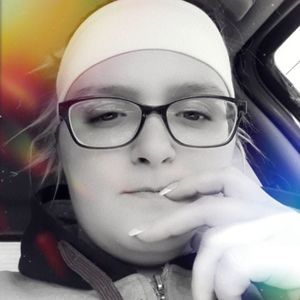 Meet your Posher, Tina